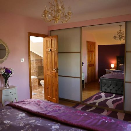 Seascape On The Edge Of Town: 4 Beds All Ensuite. Belmullet Exteriér fotografie