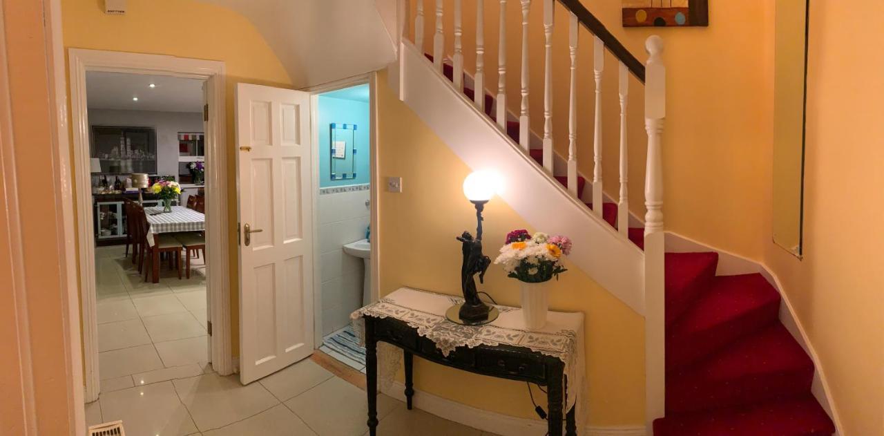 Seascape On The Edge Of Town: 4 Beds All Ensuite. Belmullet Exteriér fotografie