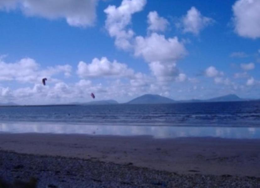 Seascape On The Edge Of Town: 4 Beds All Ensuite. Belmullet Exteriér fotografie