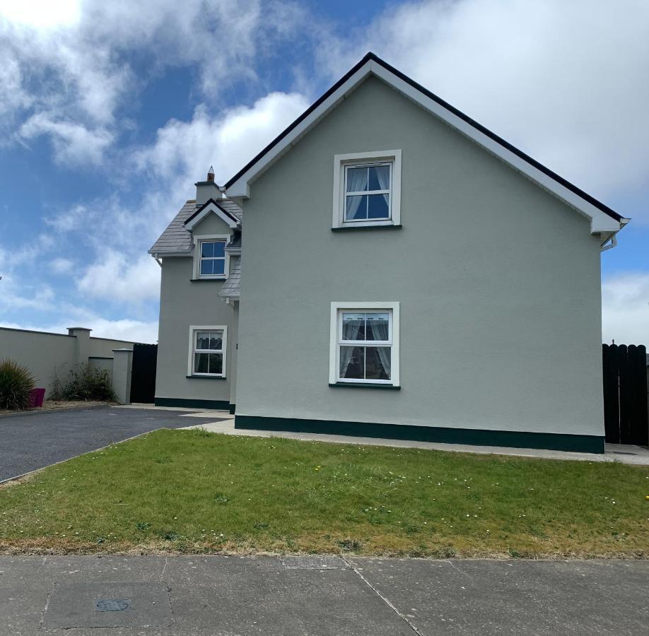 Seascape On The Edge Of Town: 4 Beds All Ensuite. Belmullet Exteriér fotografie